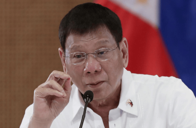 决战已打响<strong></p>
<p>交换虚拟币</strong>,马科斯2员大将倒戈,莎拉也被催辞职,菲国民调变天