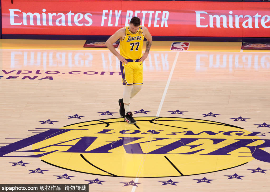 湖人季后赛出局后大换血：新教练、新中锋，能否重振雄风？