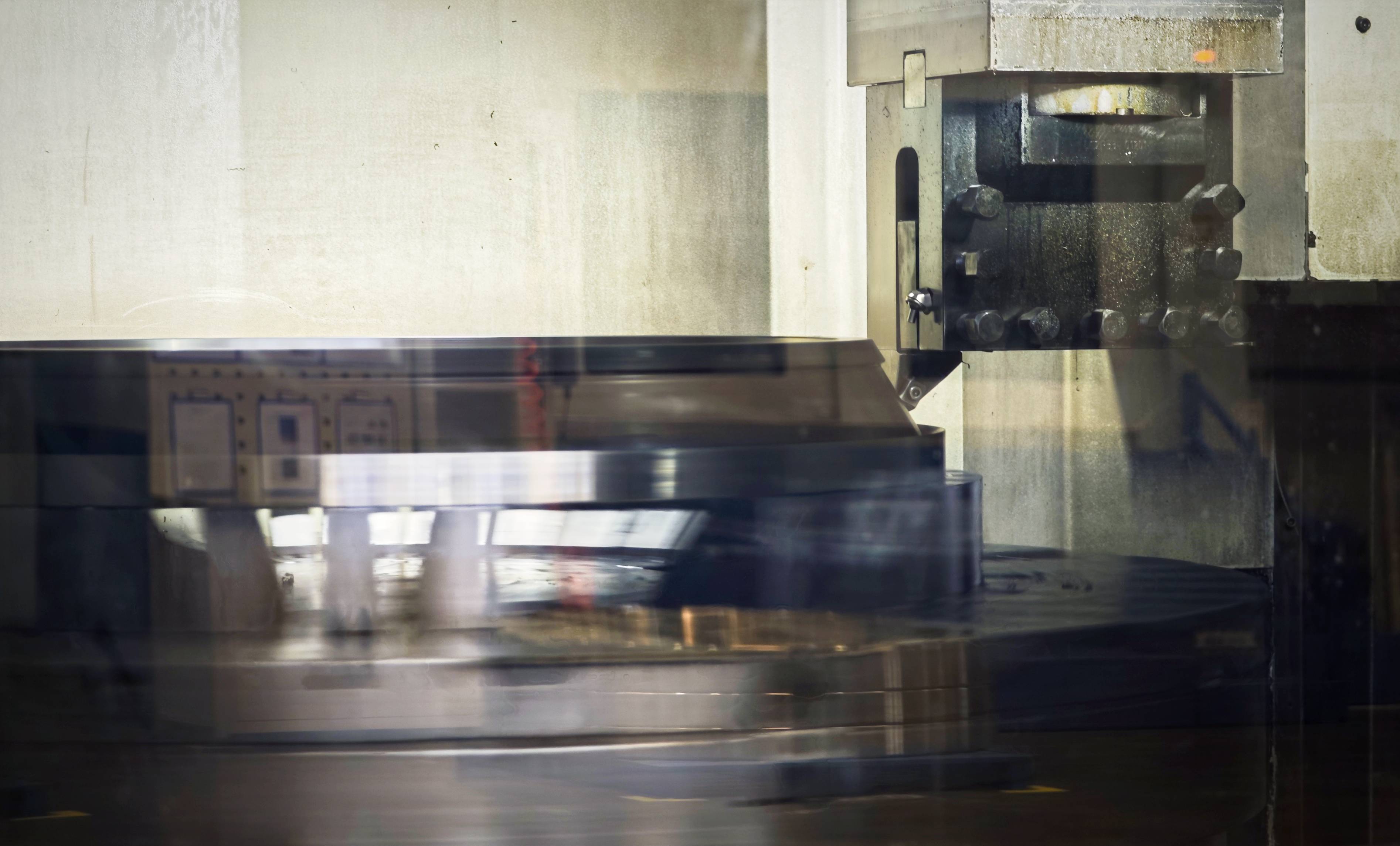 第1视点丨跟随总书记走进洛阳轴承集团 <strong></p>
<p>虚拟币网文</strong>了解先进制造业发展