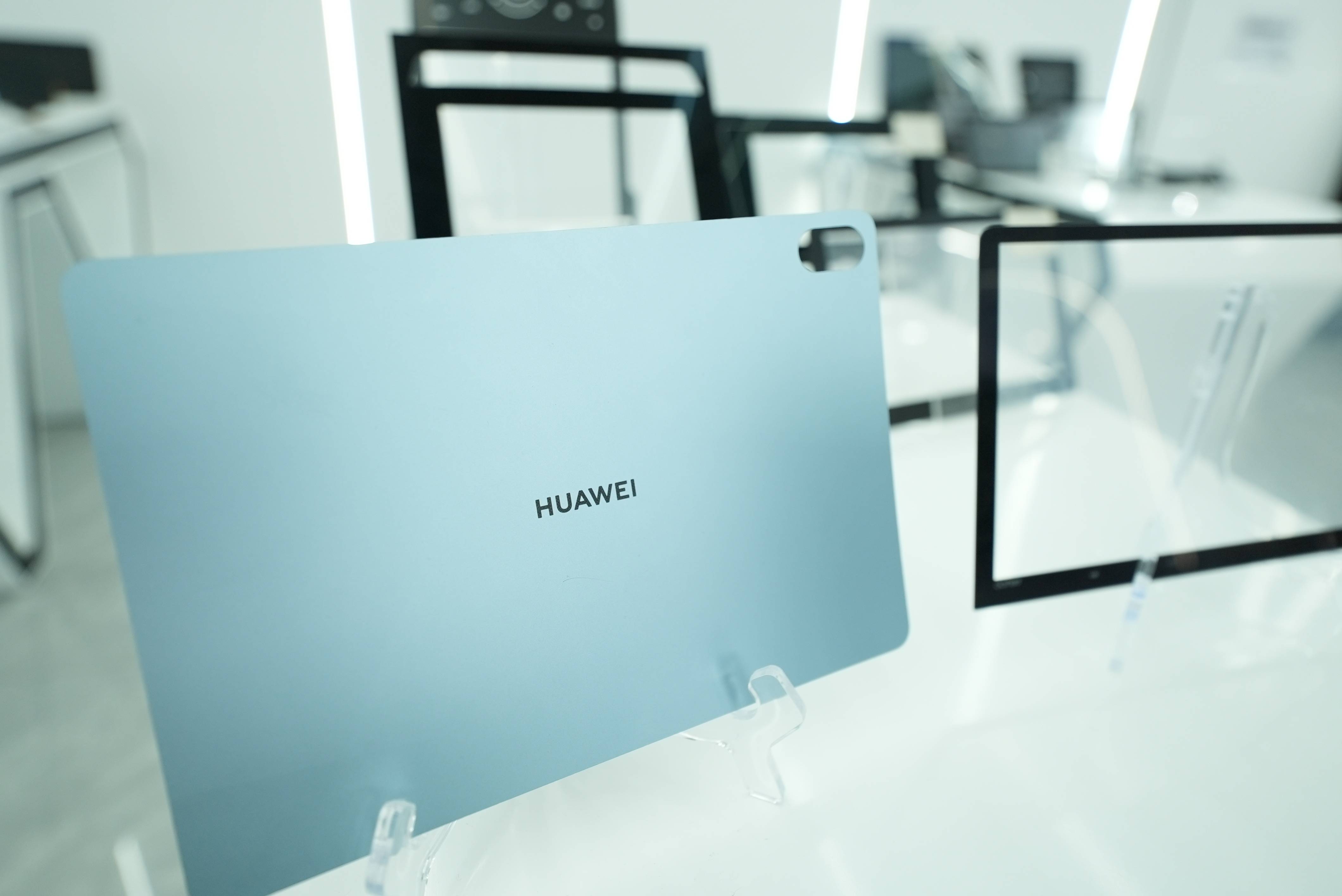 四年从0到5亿<strong></p>
<p>wt虚拟币</strong>，东莞松山湖“85后”董事长为何盯上车载显示