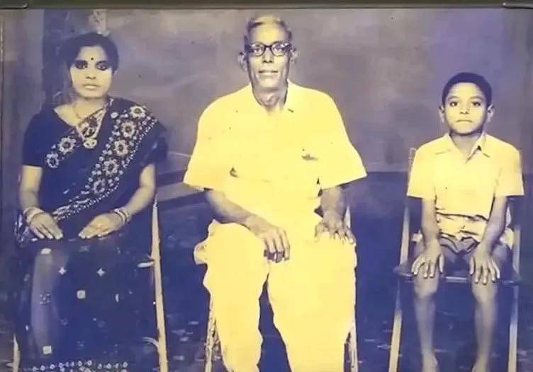 印度共产党(毛派)最高领导人被打死<strong></p>
<p>wt虚拟币</strong>!坚持读毛选、打游击战30年