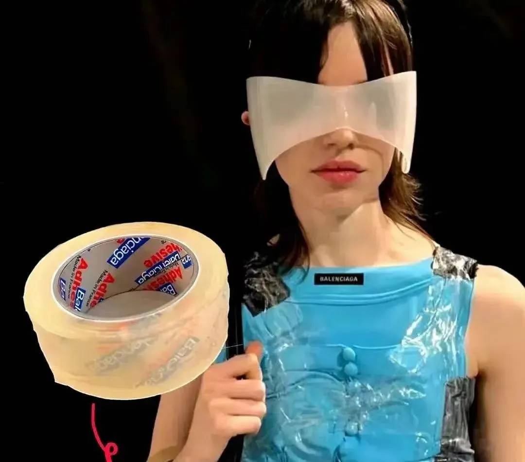 4500元一条！巴黎世家平角短裤造型半身裙惹争议<strong></p>
<p>拉升虚拟币</strong>，此前曾有多款产品被质疑像“智商税”