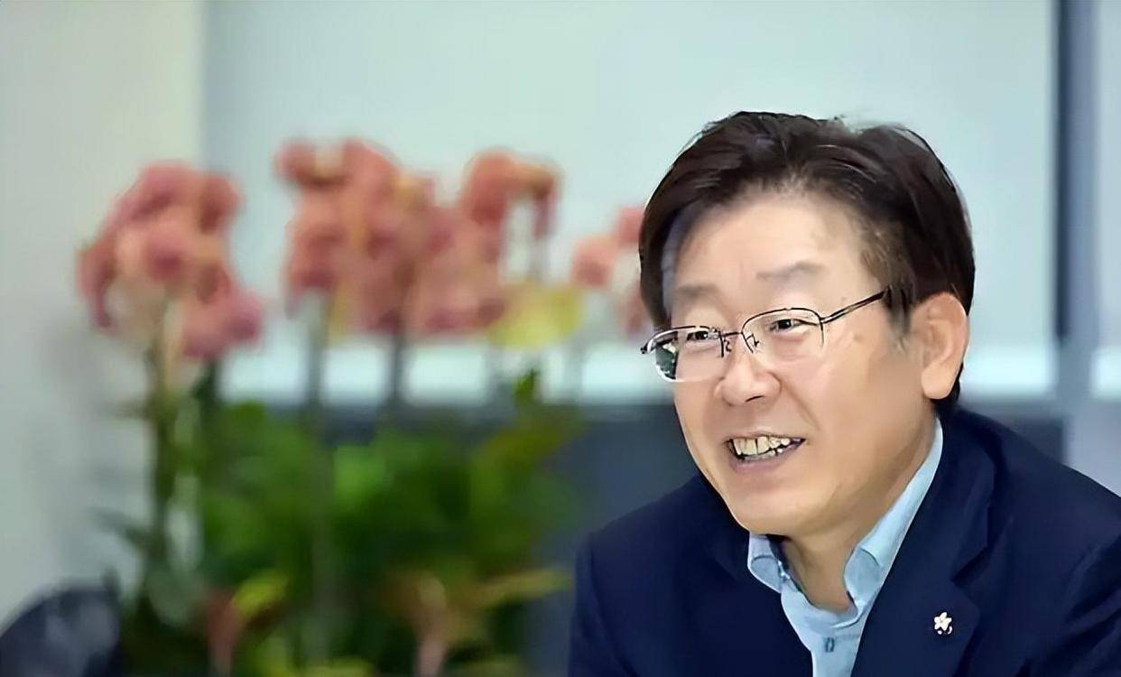 韩国爆发仇华浪潮<strong></p>
<p>虚拟币FN</strong>，李在明罕见警告，关键时刻，一句话定下中韩大局