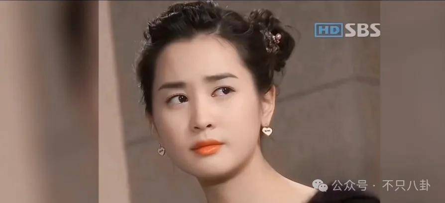 自曝与丈夫经常吵架？但怎么感觉她是在变相秀恩爱呢<strong></p>
<p>虚拟币FN</strong>！