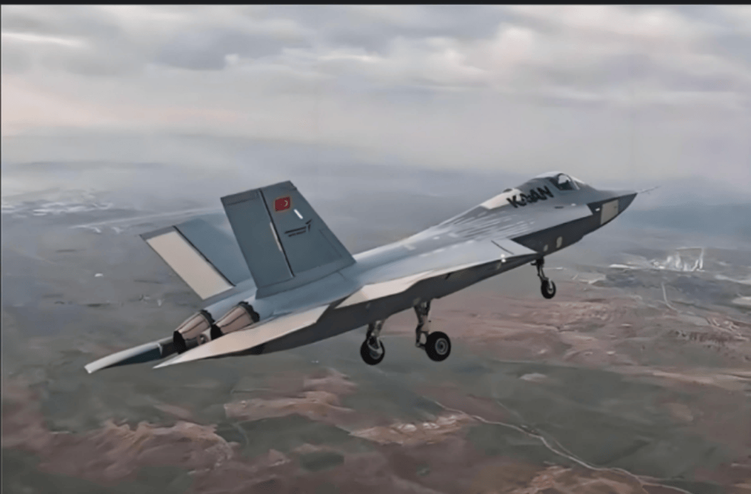 当面歼-10CE<strong></p>
<p>虚拟榴莲币</strong>,对面“阵风”:巴黎航展对台戏