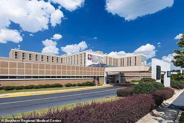 医院生娃<strong></p>
<p>虚拟币杀猪</strong>，孩子头直接被医生拔掉了？父母请专家尸检，结果专家直接把图发网上了？！