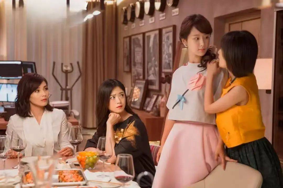 “包月800<strong></p>
<p>虚拟币杀猪</strong>，不谈恋爱”，上门做饭的年轻人有多抢手