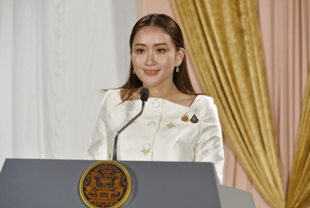 大局稳了，佩通坦突然走了一步妙棋，泰高官登门访华，中国闷声办大事