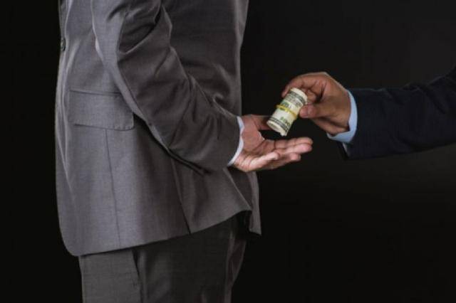 陕西一县医院原院长受贿126万元获刑<strong></p>
<p>虚拟gk币</strong>,知名药企因核酸检测供材卷入