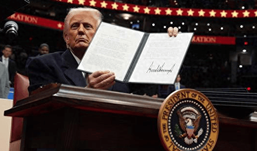 特朗普对中国说话算话<strong></p>
<p>虚拟gk币</strong>,8艘满载巨轮直奔中国,中美形势已逆转