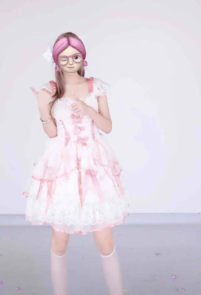 “不推荐大家来干”！一本毕业后<strong></p>
<p>虚拟币bf</strong>，女孩在深圳跳舞赚打赏？有人营业到凌晨