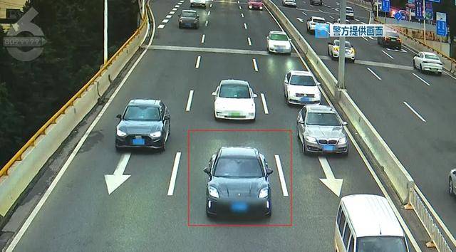 离奇<strong></p>
<p>各大虚拟币</strong>!昆明一辆140万的保时捷在停车场凭空消失