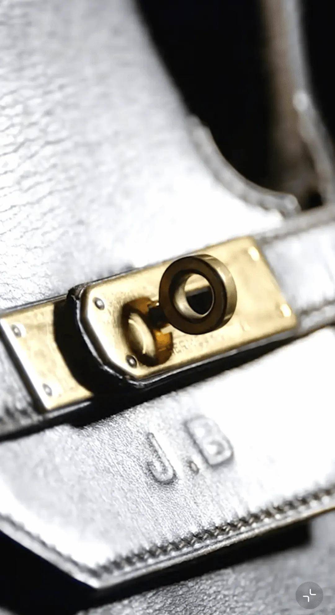 一个日本富二代<strong></p>
<p>nq虚拟币</strong>,花7000万买了个二手铂金包,内幕是……