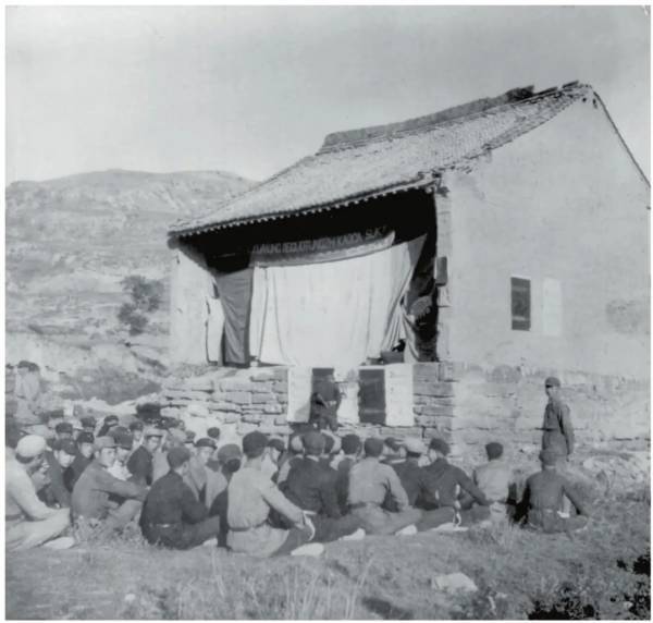 王立华:为什么毛泽东率领的红军不可征服<strong></p>
<p>跨国虚拟币</strong>?斯诺的观察说明了一切