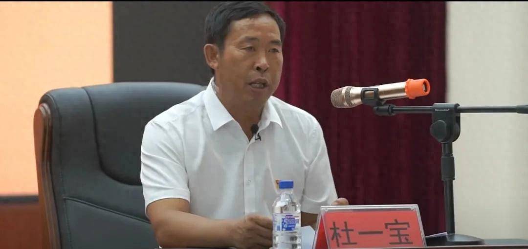 4600万元的村企，被“明星书记”搞垮了