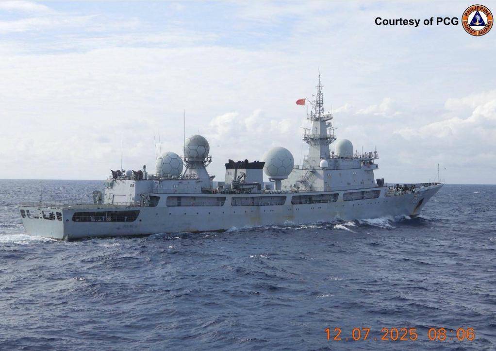 菲军缠上815电侦船，中国海军052D舰镇场，我们目标是英美日航母