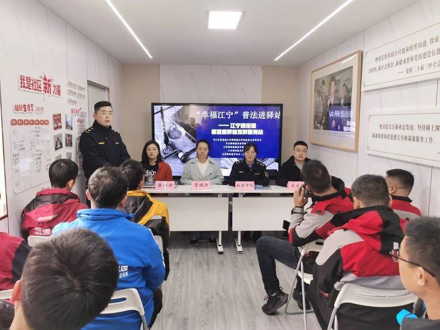 沪上一小区没钱修电梯，一查账惊呆：60万元被物业私吞！