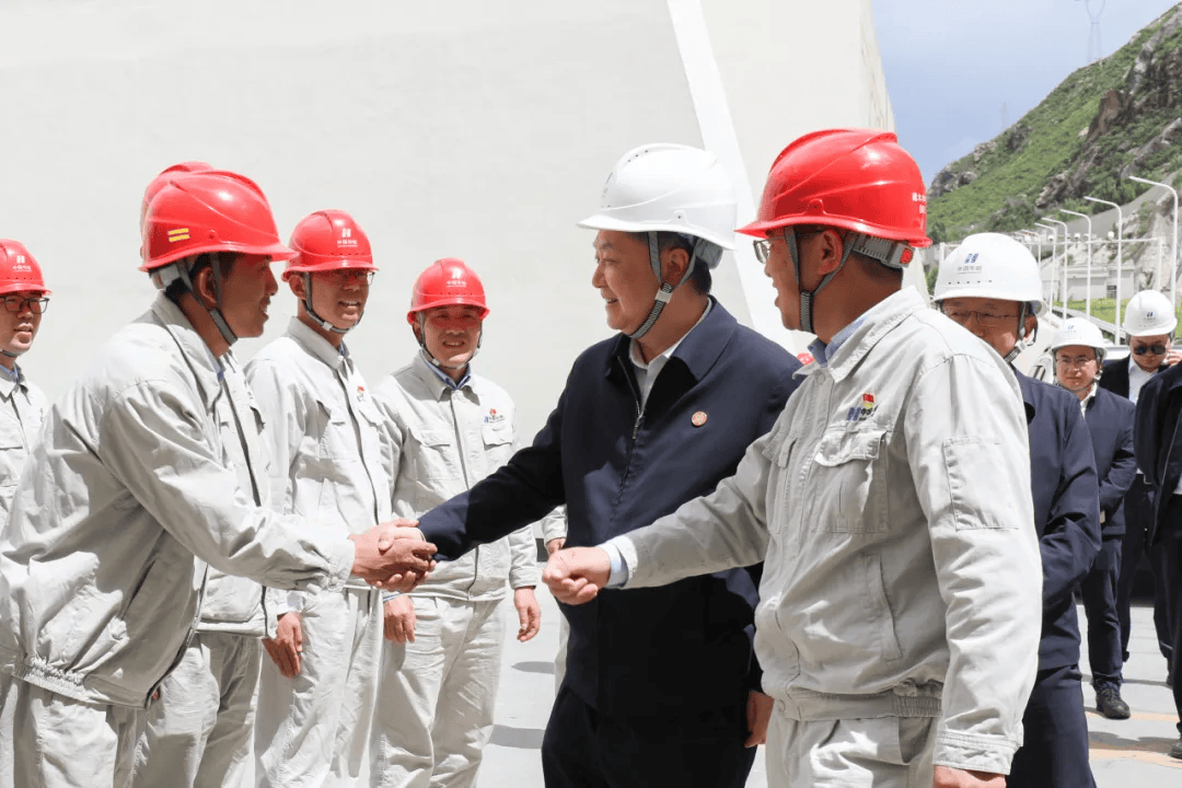 国家电投、华能集团、华电集团、中交集团等央企大佬齐聚西藏<strong></p>
<p>火宝虚拟币</strong>,签署3175.37亿元投资协议!