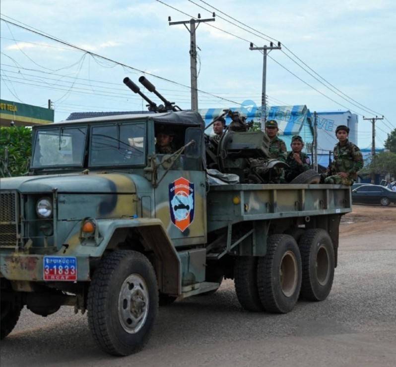 柬泰上演古董装备对决<strong></p>
<p>商家虚拟币</strong>，先进武器集体“隐身”，默契保留实力？