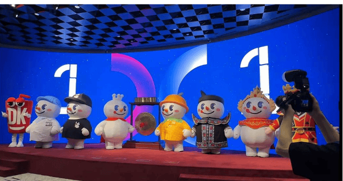 新晋河南首富<strong></p>
<p>商家虚拟币</strong>，靠一张“旺夫大圆脸”赢麻了！