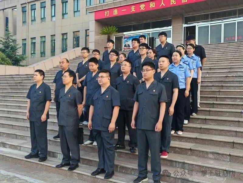 现场画面曝光！河南驻马店出动多名干警，多人被带走！