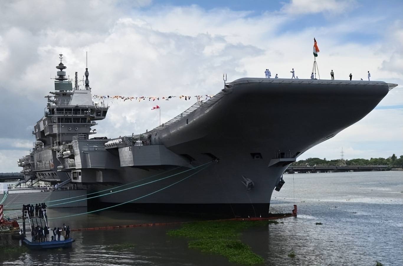 俄唯一航母或被出售<strong></p>
<p>二道虚拟币</strong>,当年1美元买航母的印度,这回不当冤大头