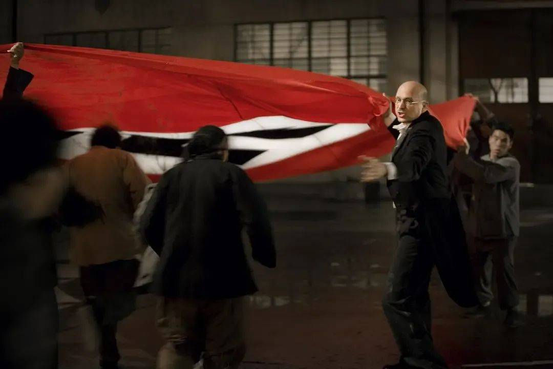 豆瓣评分8.6、预估票房30亿+<strong></p>
<p>求购虚拟币</strong>，题材严肃的《南京照相馆》凭啥引发全民共振？