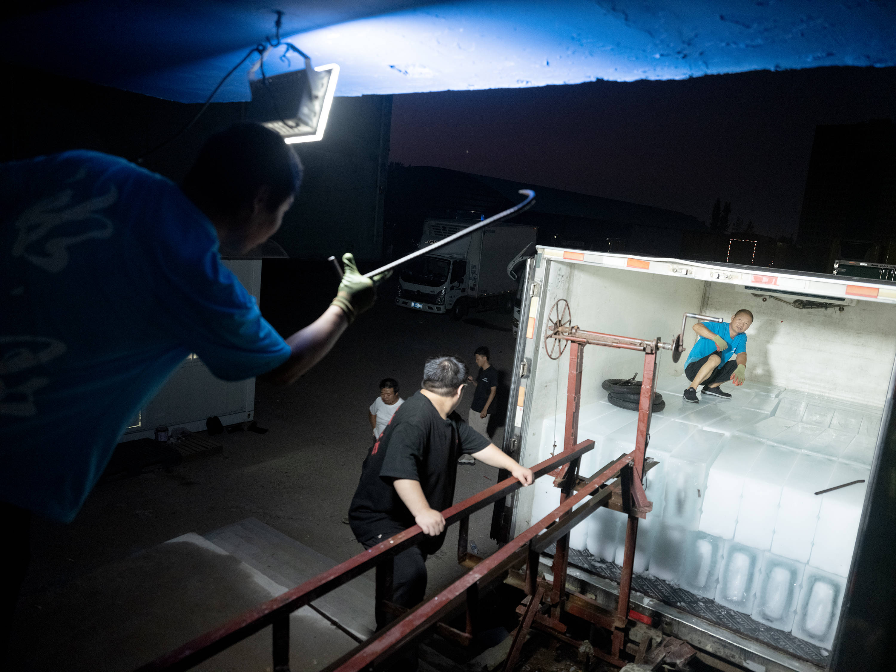 建筑工地申请不到6块冰 59岁工人中暑失业