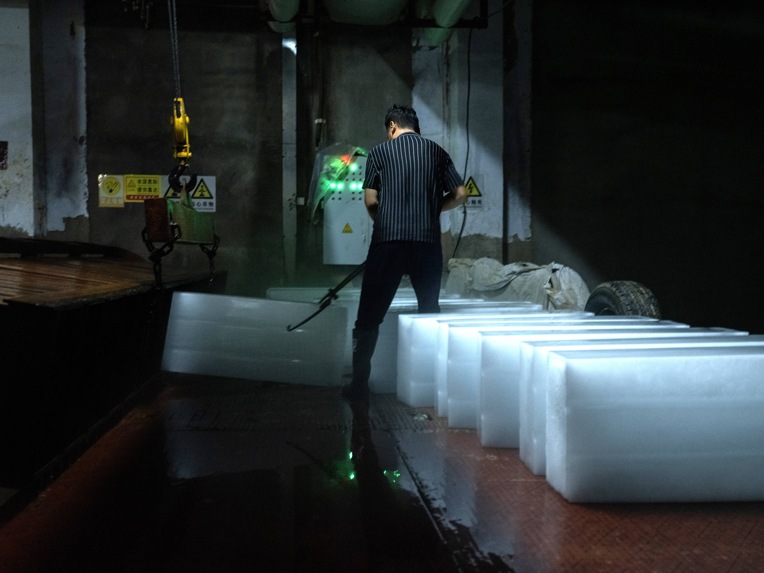 建筑工地申请不到6块冰 59岁工人中暑失业