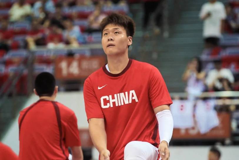 20年前曾大胜88分!中国男篮今晚首战对阵东道主沙特队<strong></p>
<p>赠虚拟币</strong>,赵睿称亚洲杯目标是站上领奖台