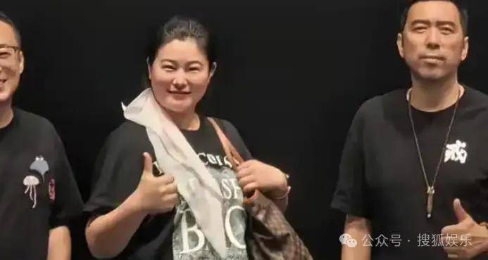 从爆红到突然消失好几年<strong></p>
<p>虚拟金刚币</strong>,再出现已经胖到大家不敢认了?