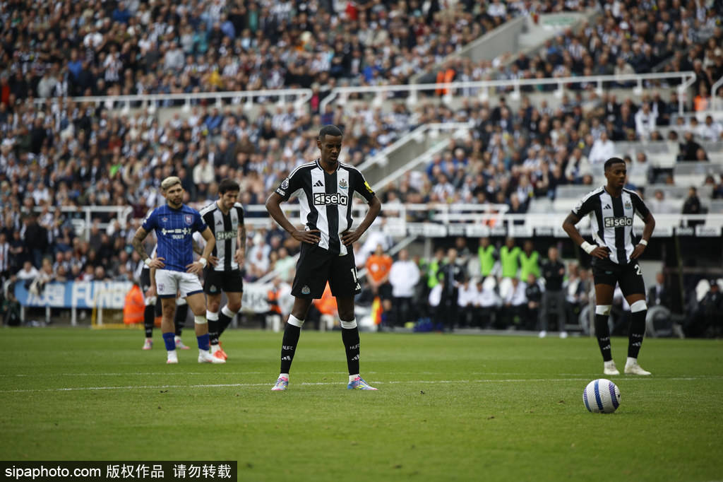 豪购停不下来，曼联这是要起飞？！