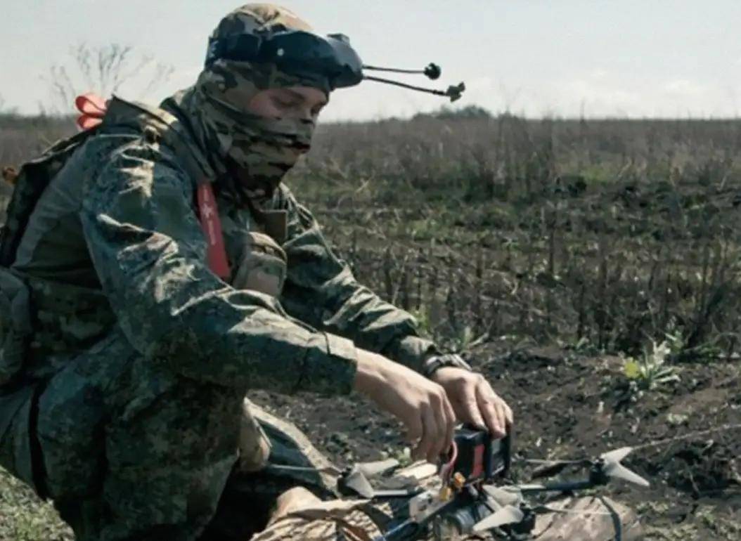 决战打响<strong></p>
<p>虚拟金刚币</strong>,乌克兰被爆逃兵40万,泽连斯基豪赌失败,大结局来了?