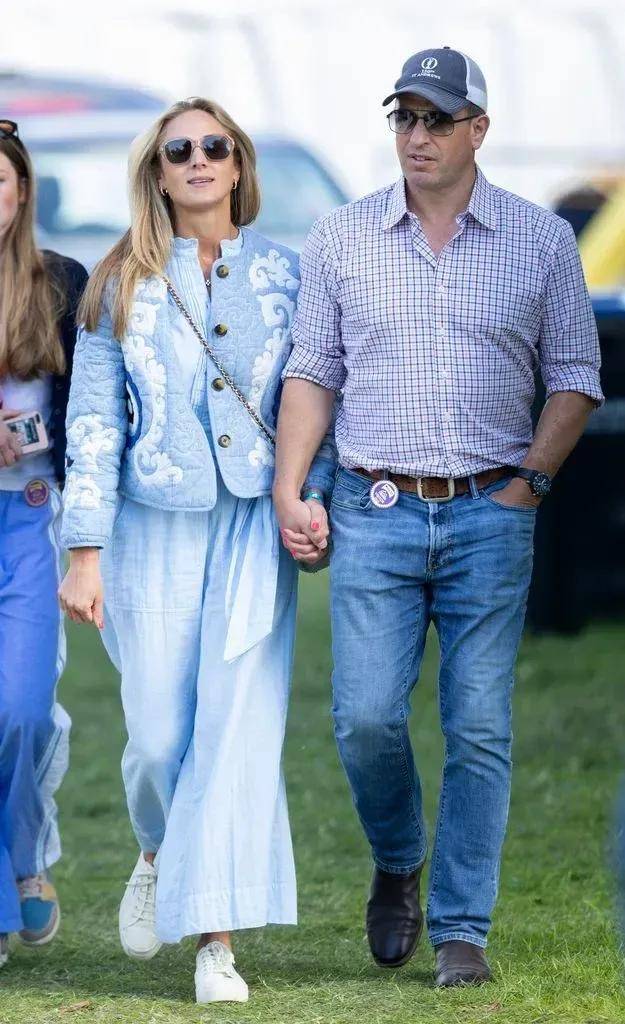 45岁离异带娃女护士嫁英国王室<strong></p>
<p>虚拟金刚币</strong>,比短剧更精彩!