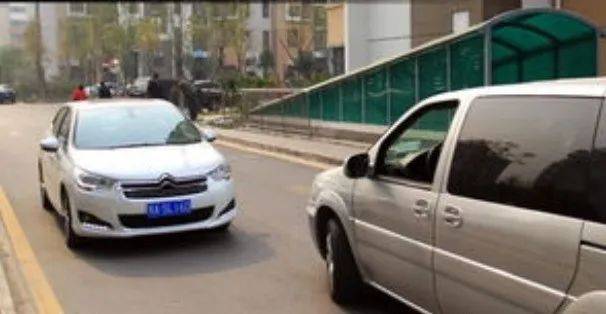 “刚走出去不到一分钟就出事”<strong></p>
<p>出借虚拟币</strong>，一家五口1死4伤！家属最新发声