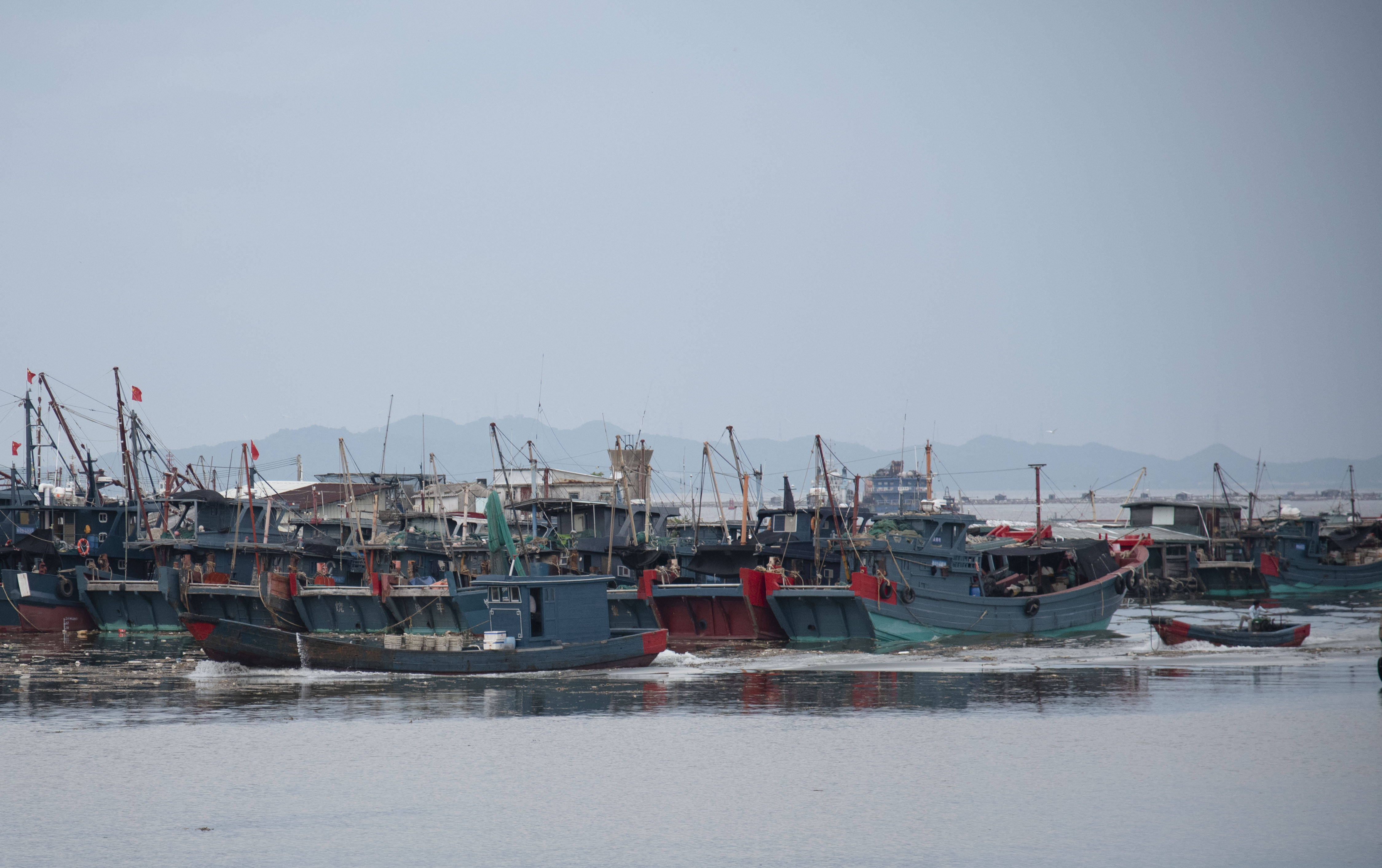 广东潮州：防御台风“杨柳”一线直击