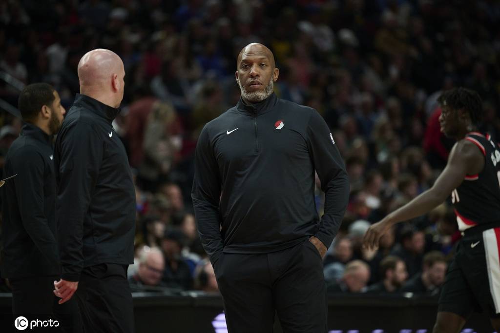 Shams:NHL飓风老板同意以超过40亿美元收购开拓者