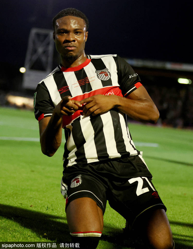 耻辱出局<strong></p>
<p>比特币换虚拟货币</strong>！联赛杯-曼联点球战总分13-14英乙队 止步次轮