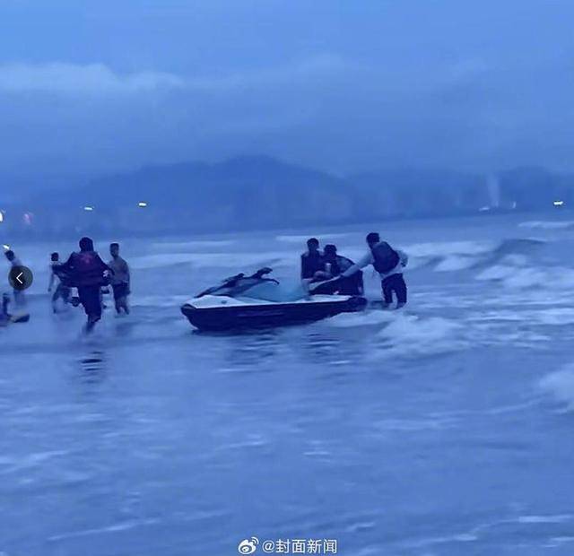 男子三亚游泳溺水 妻子崩溃大哭:喊<strong></p>
<p>比特币换虚拟货币</strong>他不要去他非要去