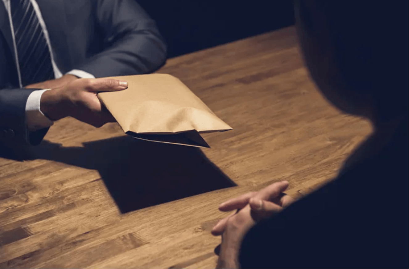 药代向30余名医生现金行贿192万<strong></p>
<p>比特币换虚拟货币</strong>,换来百神颗粒超千万销售额