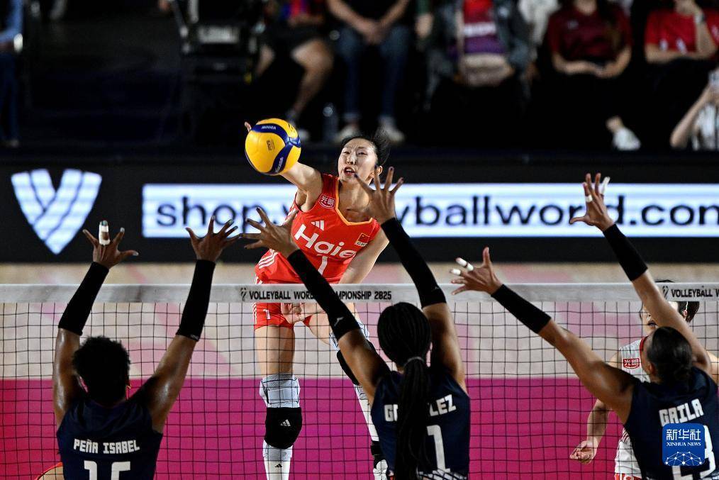 女排世锦赛:中国队胜多米尼加队