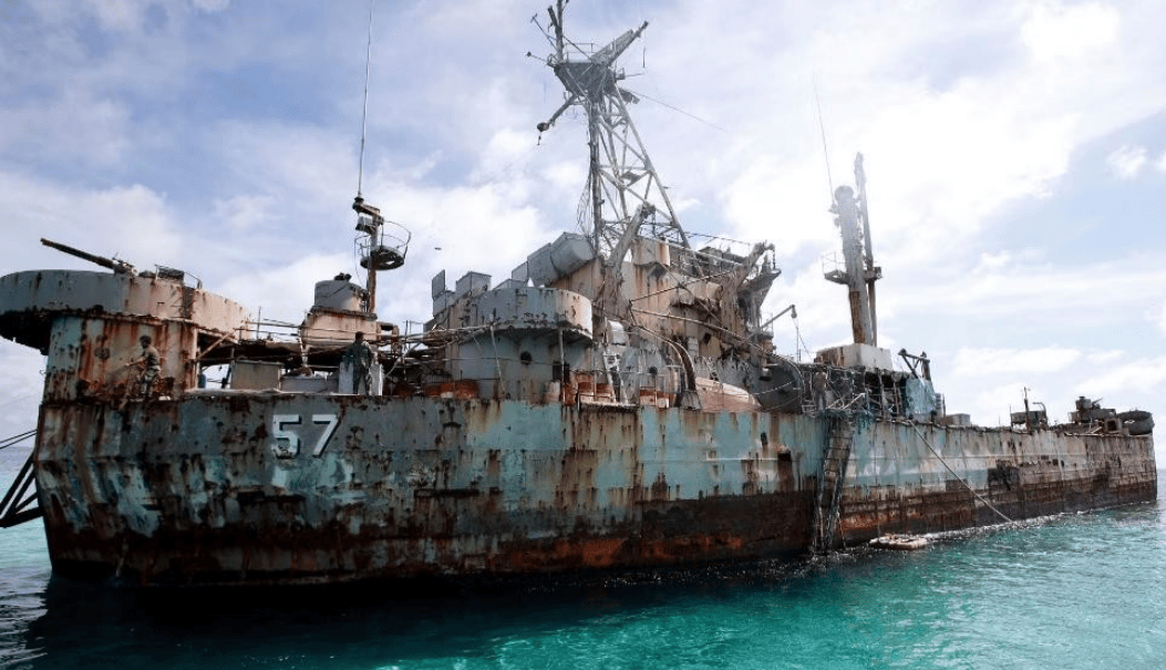 中国海军一艘拖船进入仁爱礁<strong></p>
<p>比特币换虚拟货币</strong>,菲方破防选择淡化威胁,中方时要拖走仁爱礁坐滩舰?