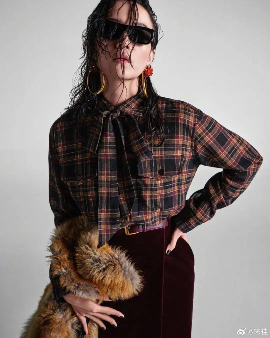 质感女人怎么都在穿这个颜色<strong></p>
<p>比特币换虚拟货币</strong>?