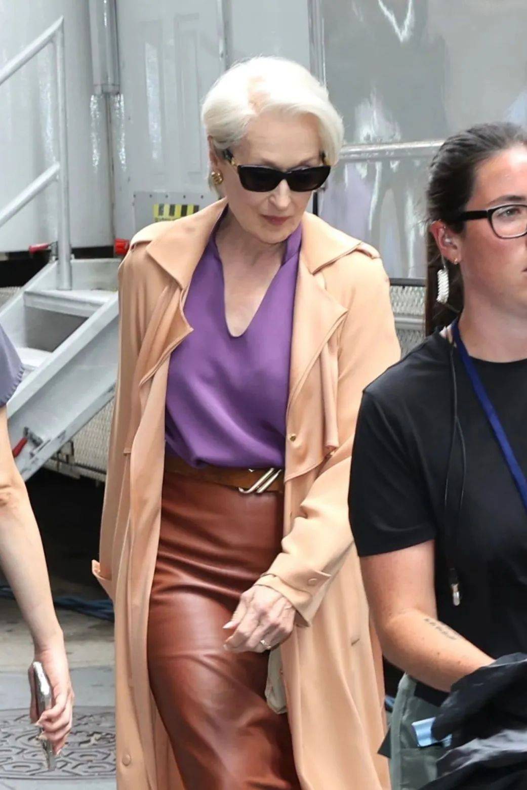 质感女人怎么都在穿这个颜色<strong></p>
<p>比特币换虚拟货币</strong>?