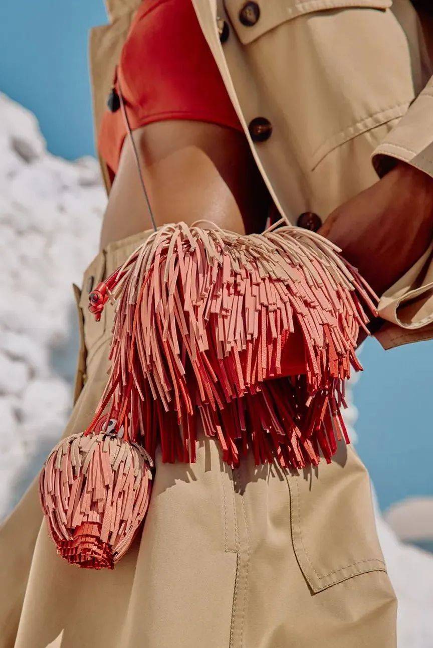 质感女人怎么都在穿这个颜色<strong></p>
<p>比特币换虚拟货币</strong>?