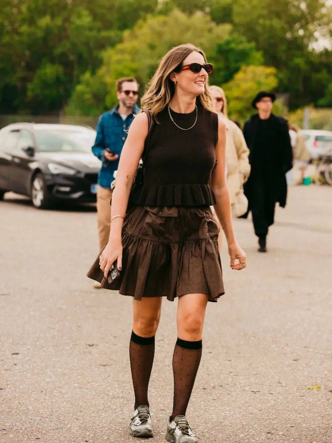 质感女人怎么都在穿这个颜色<strong></p>
<p>比特币换虚拟货币</strong>?