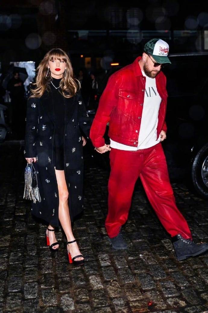 天后霉霉与运动员男友订婚<strong></p>
<p>比特币换虚拟货币</strong>,戴百万钻戒配卡地亚腕表,官宣照含金量略高!