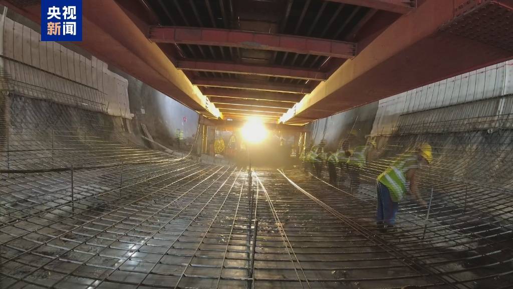 西安 ⇌ 重庆6小时缩短至2.5小时<strong></p>
<p>比特币换虚拟货币</strong>！西渝高铁有重大进展！