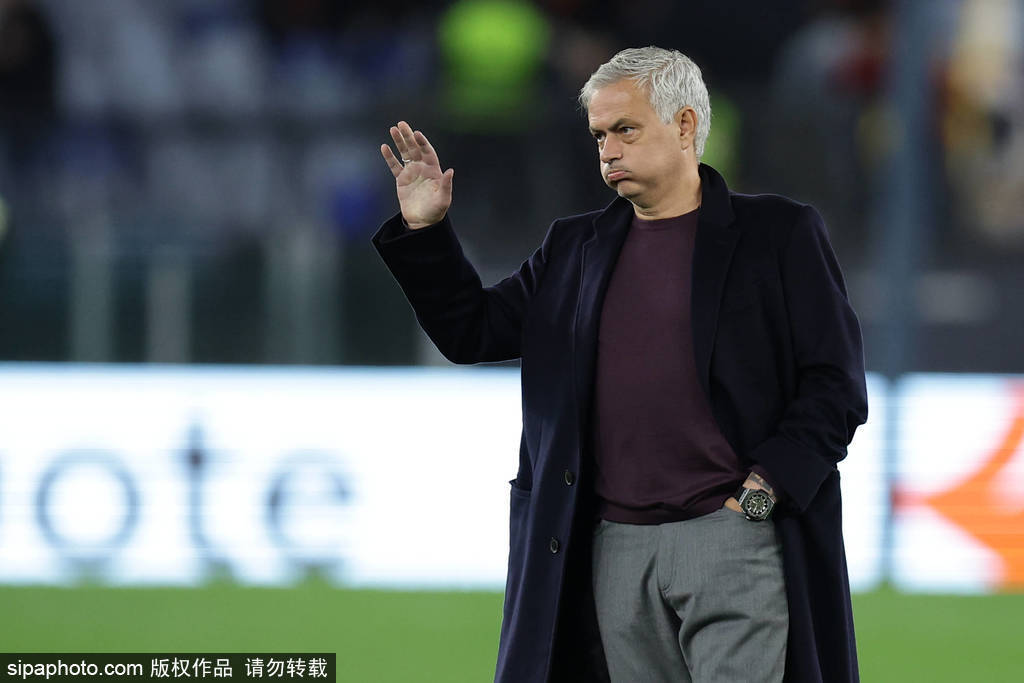 官方:土超费内巴切俱乐部宣布 主教练穆里尼奥下课<strong></p>
<p>虚拟币扫码</strong>!