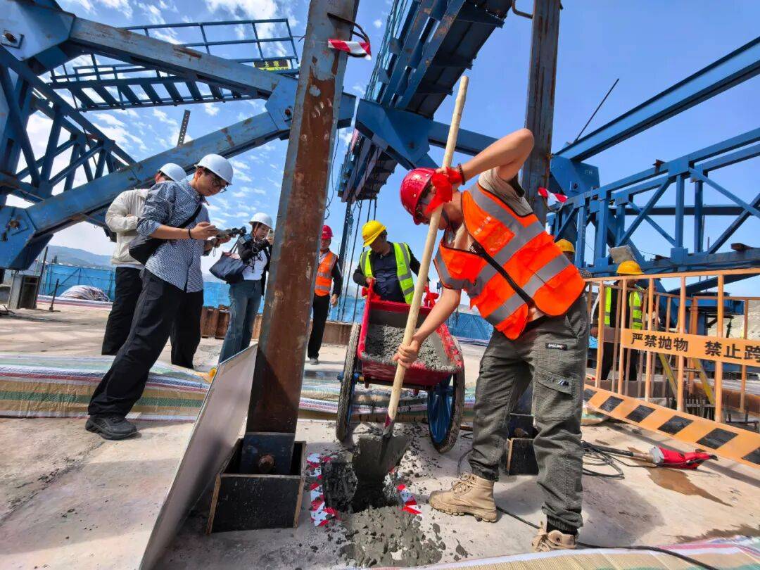 全面贯通<strong></p>
<p>虚拟币扫码</strong>，预计年底通车！